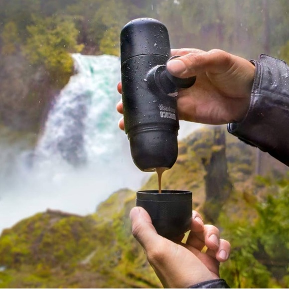 WACACO Minipresso GR, Portable Espresso Machine - Picture 6 of 6